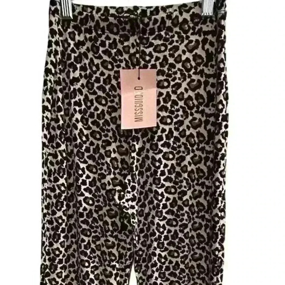 Missguided Women's Size 4 Brown Leopard Print Jersey Flare Pants Casual - Picture 2 of 12